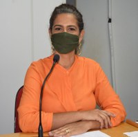 Vereadora Gislene faz questionamentos sobre o monitoramento da Covid-19 em Frutal