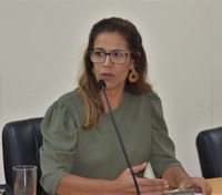 Requerimento de vereadora Gislene Maria busca informações sobre folha de pagamento dos servidores da Prefeitura