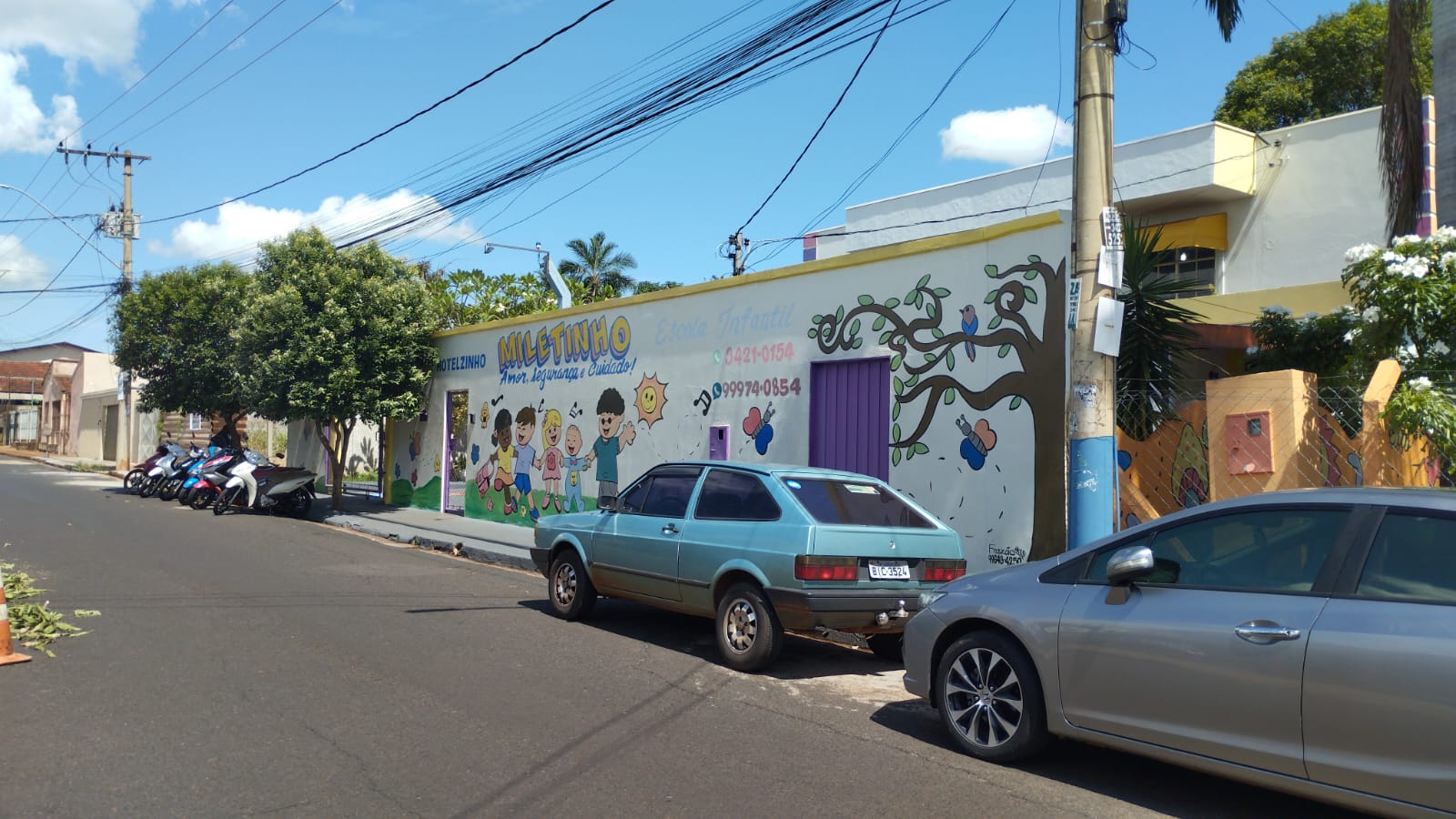 Vereador Alexandre Braz solicita sinalização de área escolar em colégio no Centro