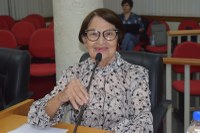 Vereadora Irma pede informações sobre funcionamento da Farmácia Municipal no Hospital Frei Gabriel   